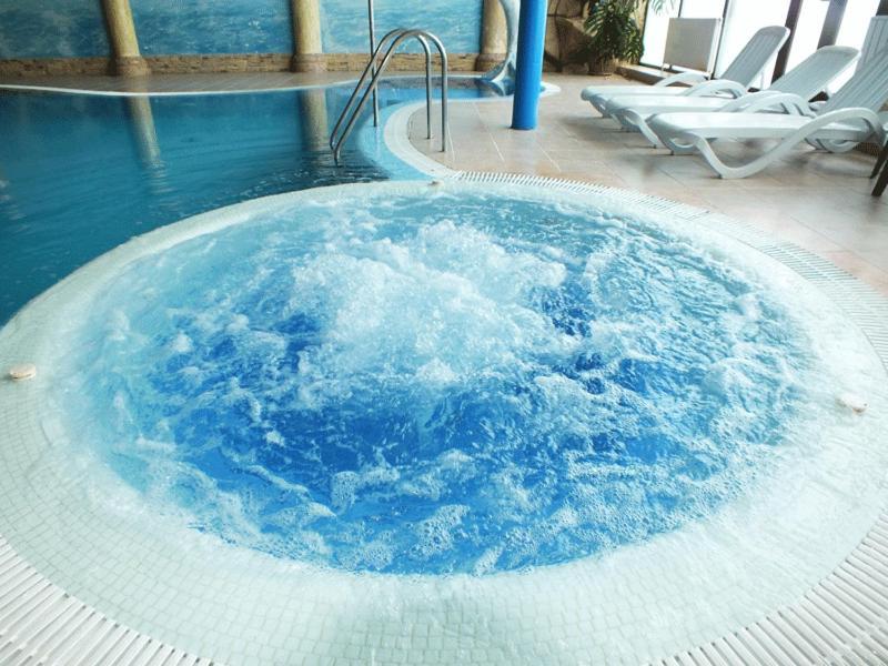 Avenue Park Hotel Yusufkhona Kültér fotó