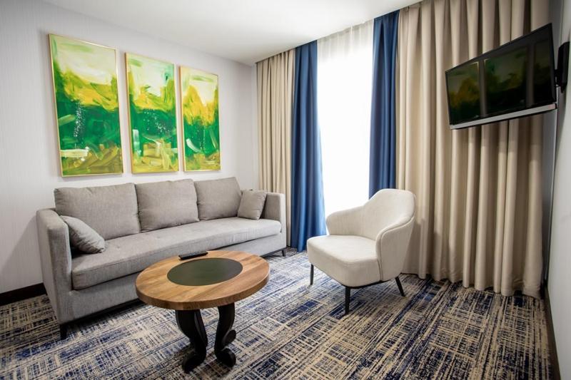 Avenue Park Hotel Yusufkhona Kültér fotó